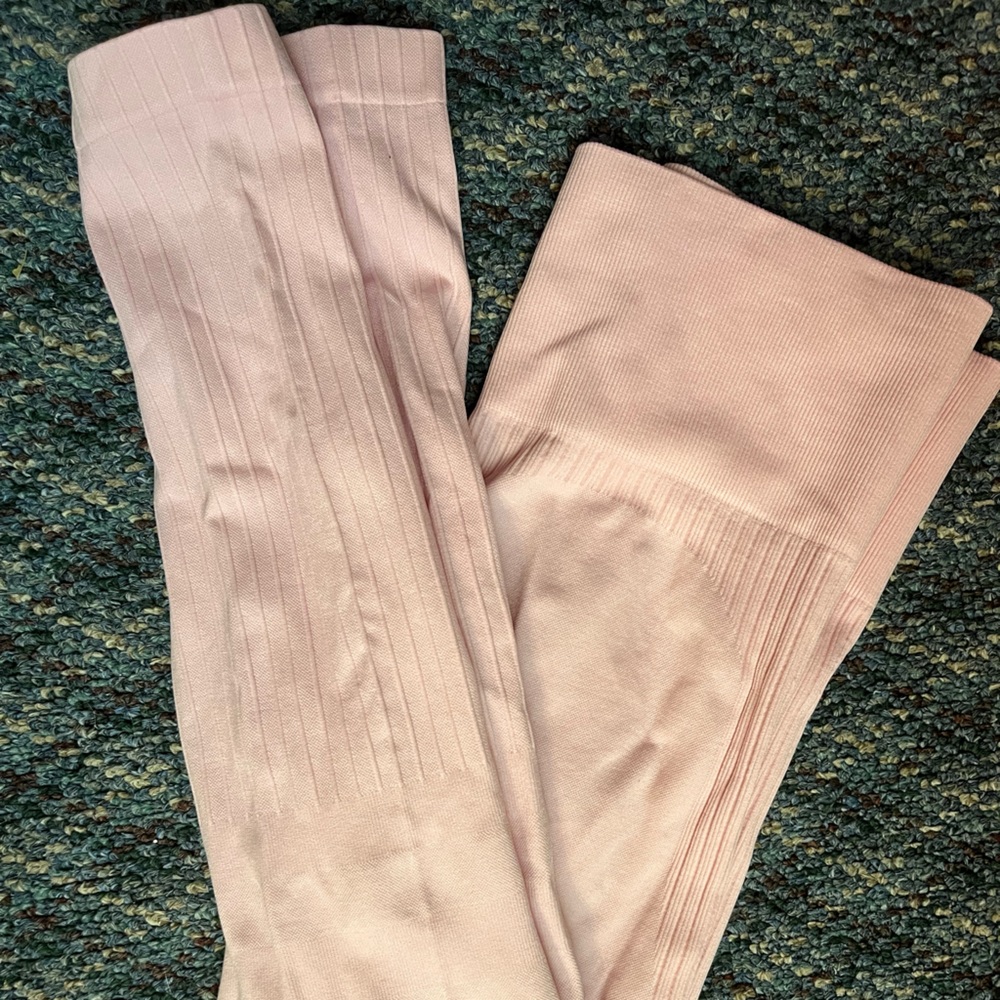 Light pink XS athletic leggings